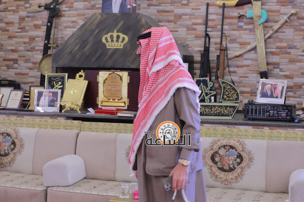 Madar Al-Saa Images 0.2986846914493091