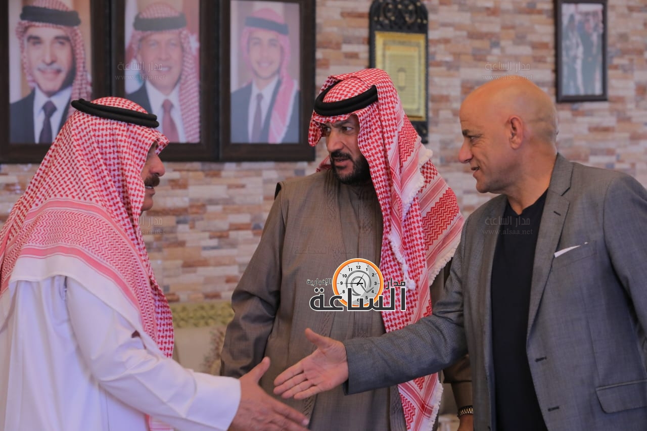 Madar Al-Saa Images 0.1452721174941103