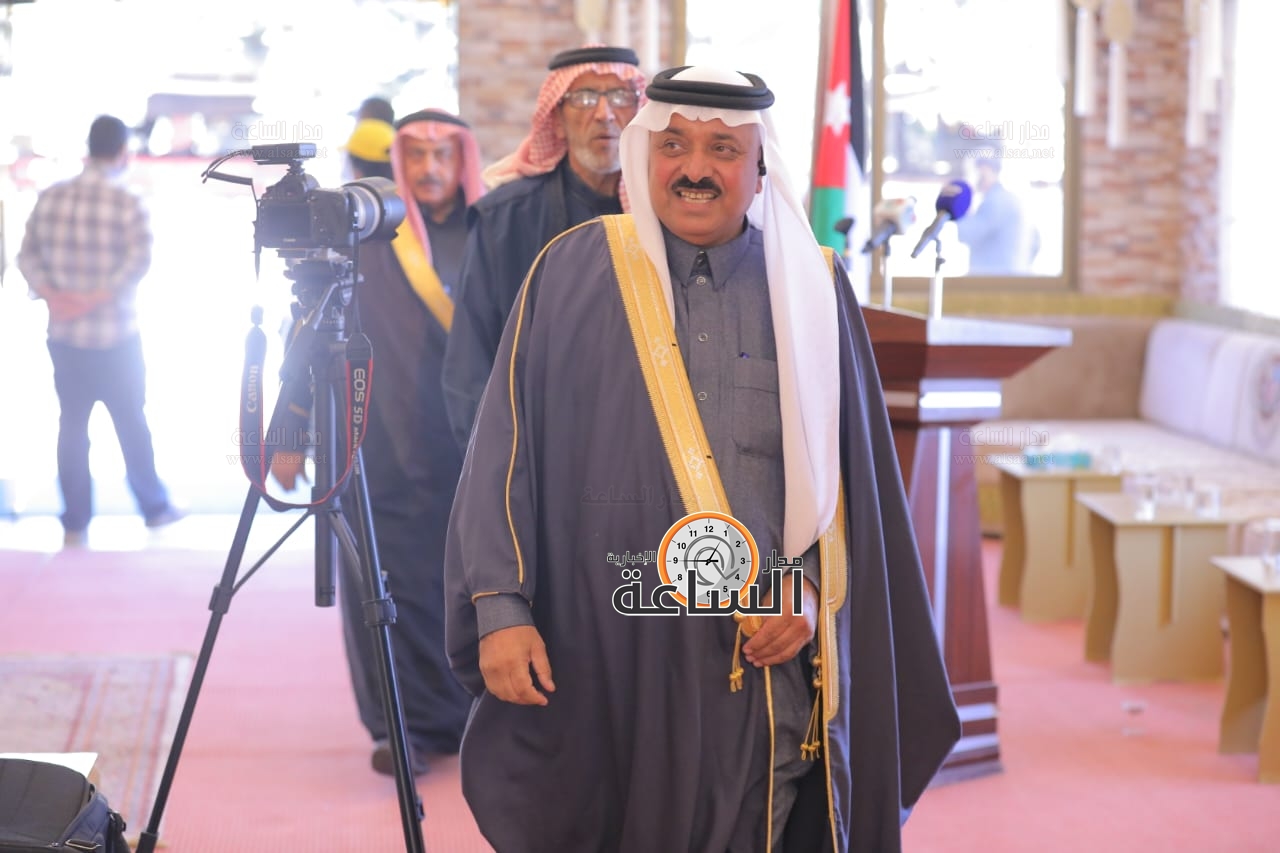 Madar Al-Saa Images 0.35046822458103377