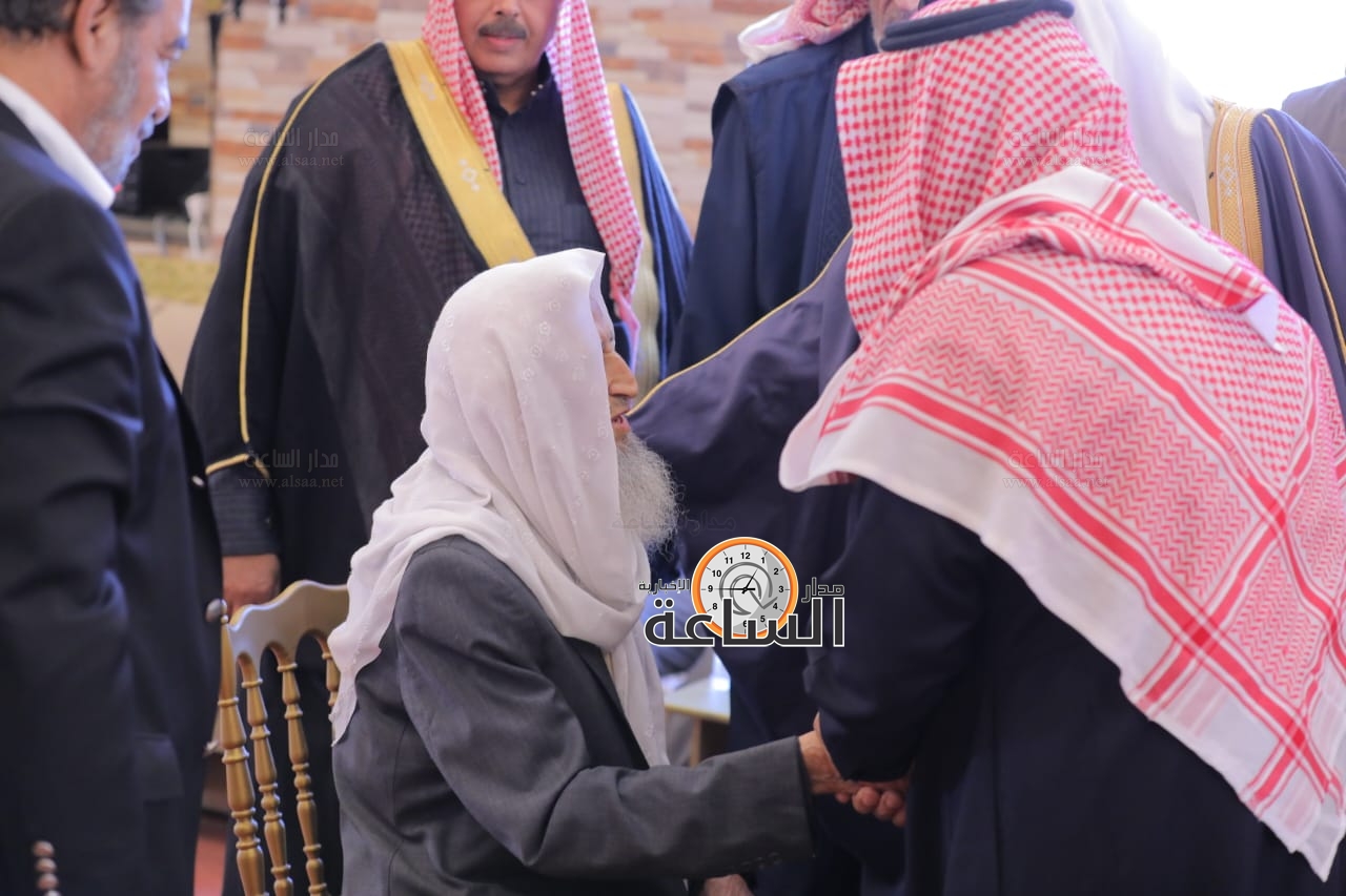 Madar Al-Saa Images 0.3154158656597368