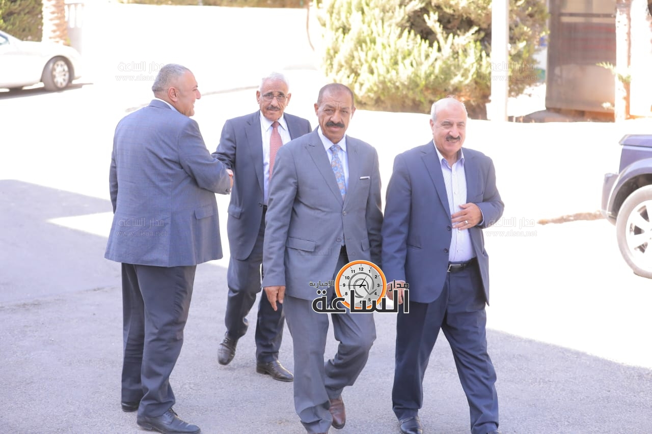 Madar Al-Saa Images 0.515767518305462