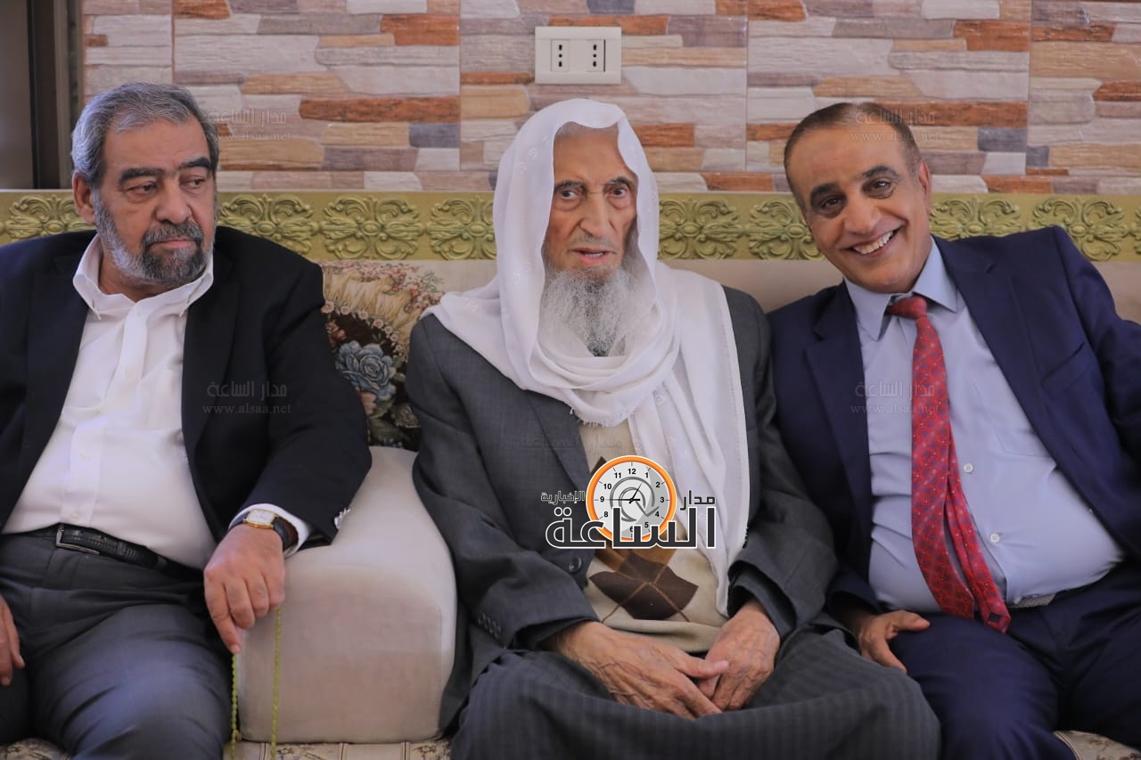 Madar Al-Saa Images 0.828023088245792