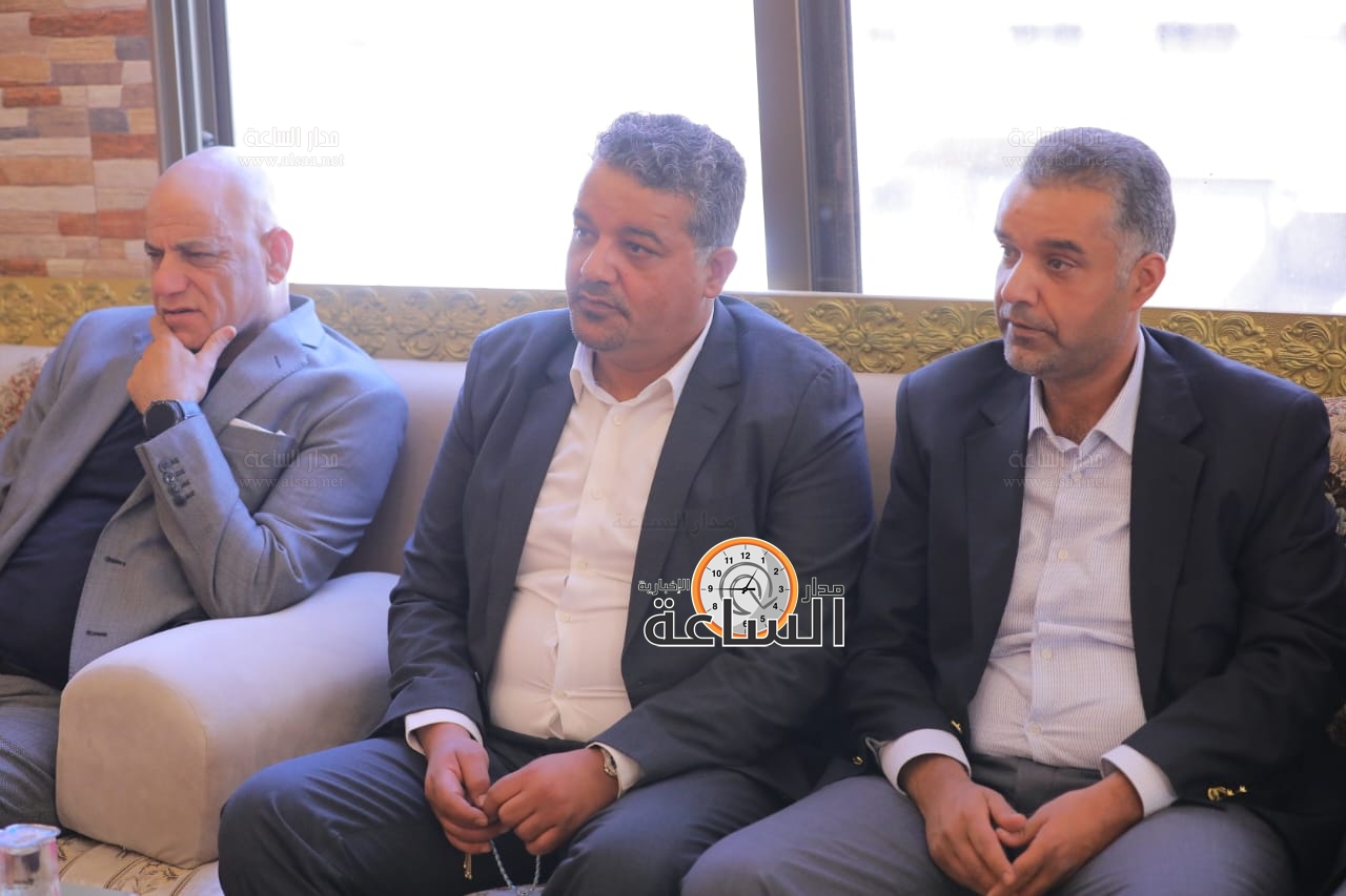 Madar Al-Saa Images 0.894757868154423