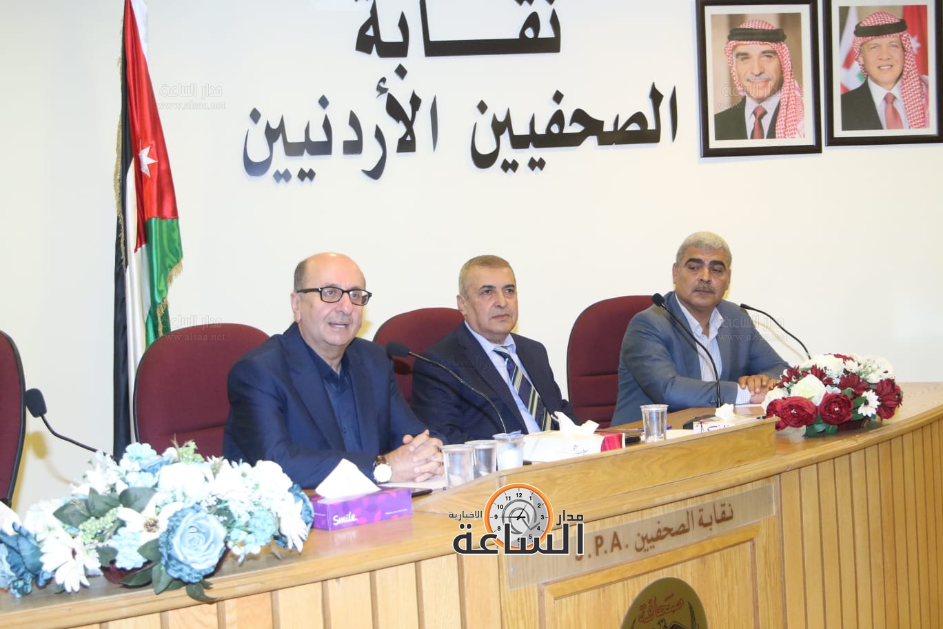 Madar Al-Saa Images 0.288210235839097