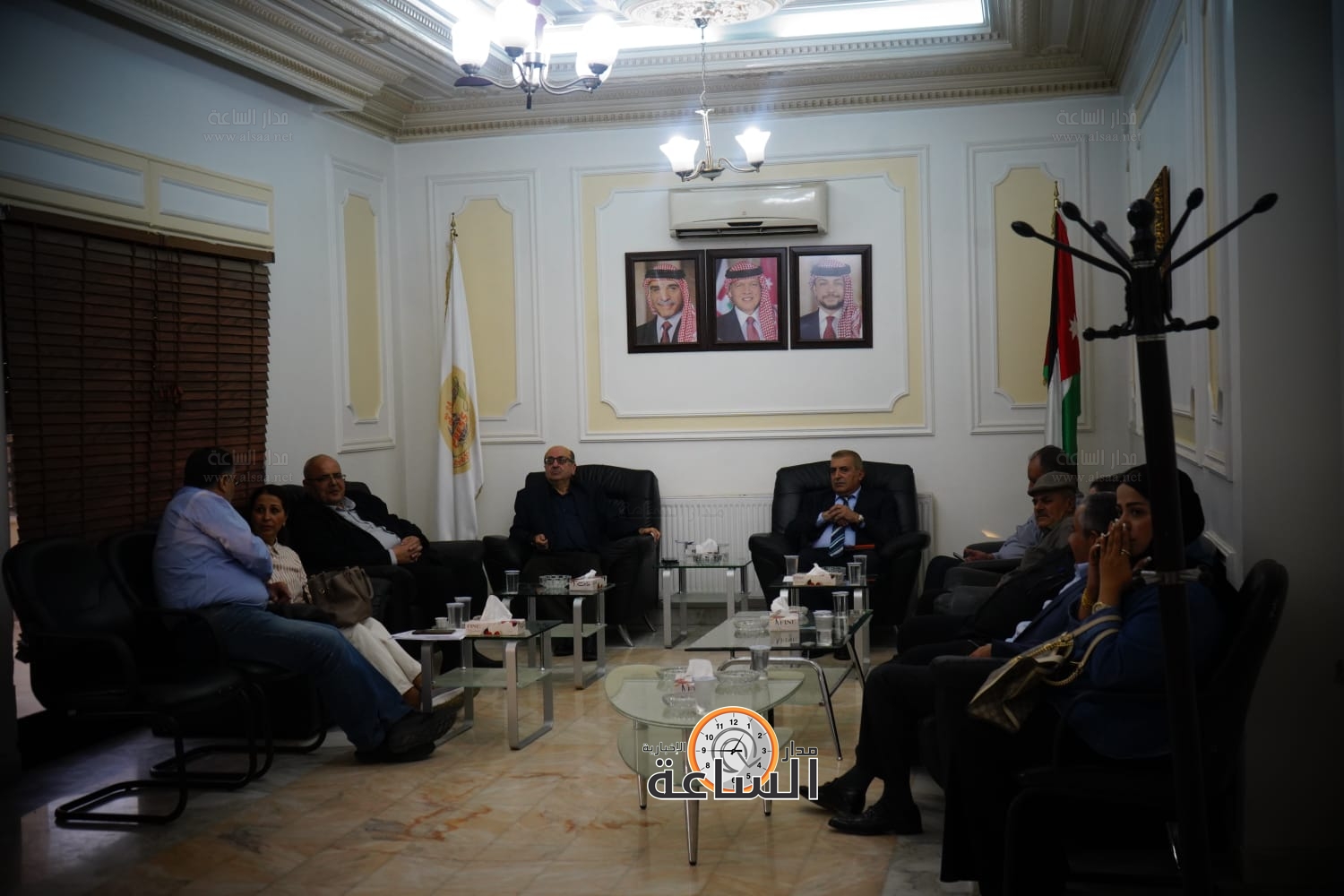 Madar Al-Saa Images 0.24233504134733153