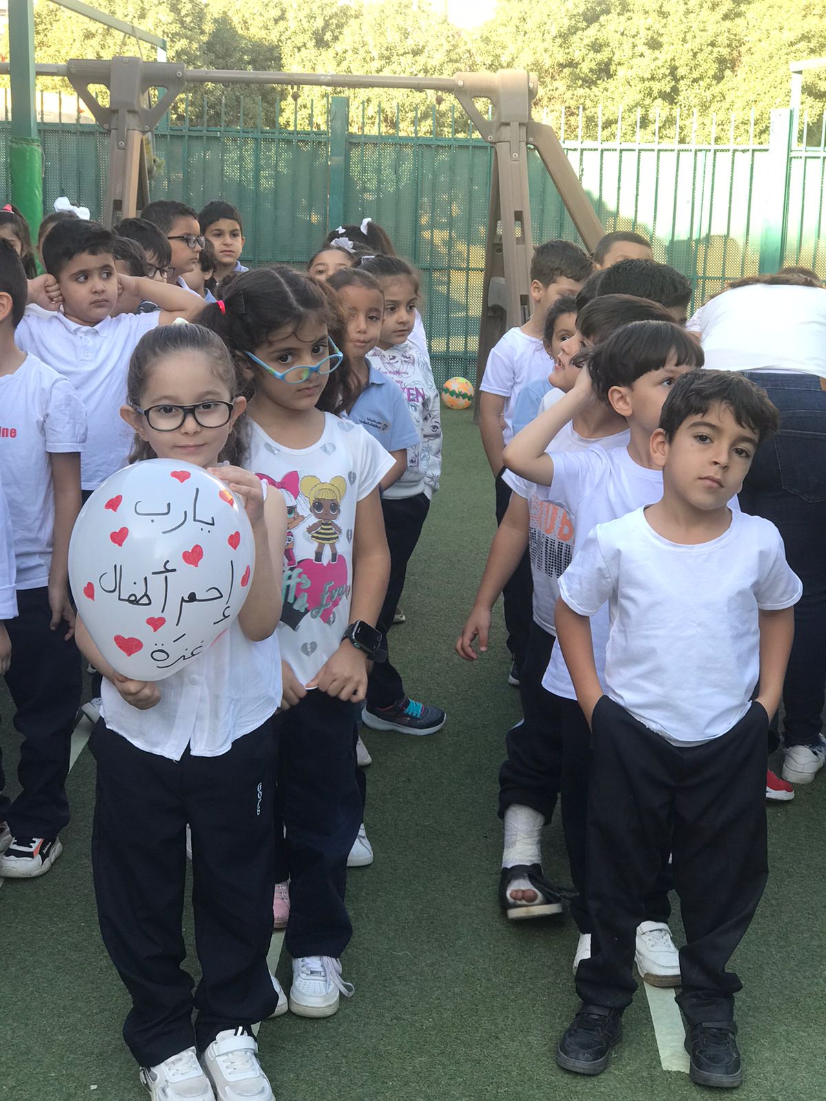 Madar Al-Saa Images 0.6943556754755675