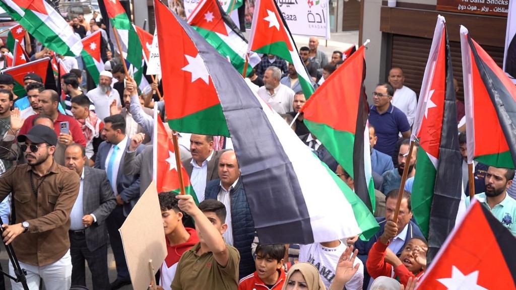 Madar Al-Saa Images 0.09368152526191964