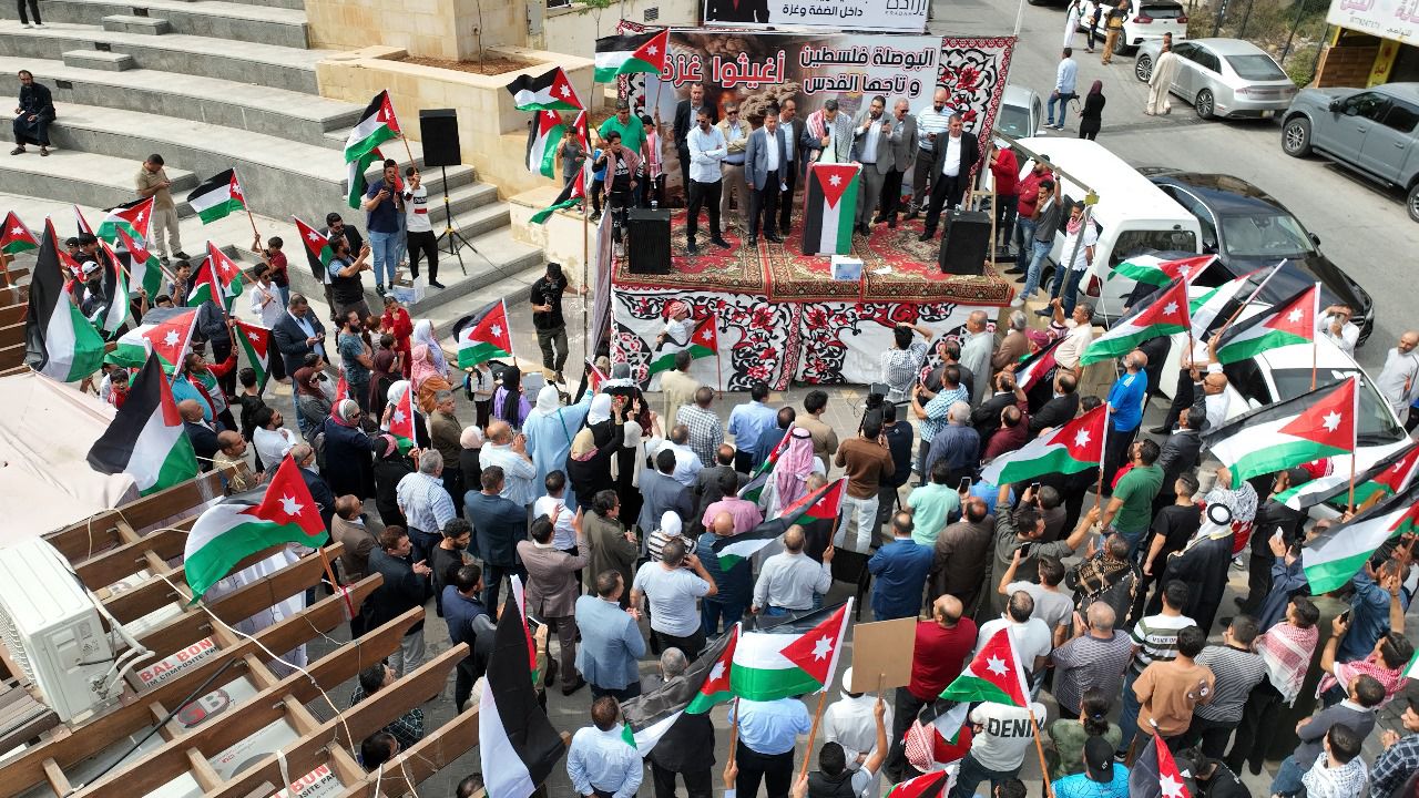 Madar Al-Saa Images 0.8626393709569773