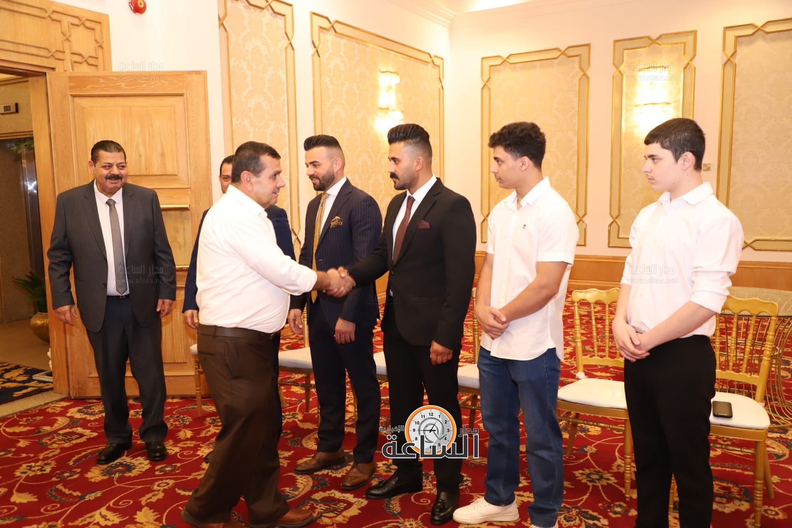 Madar Al-Saa Images 0.9444363707432544