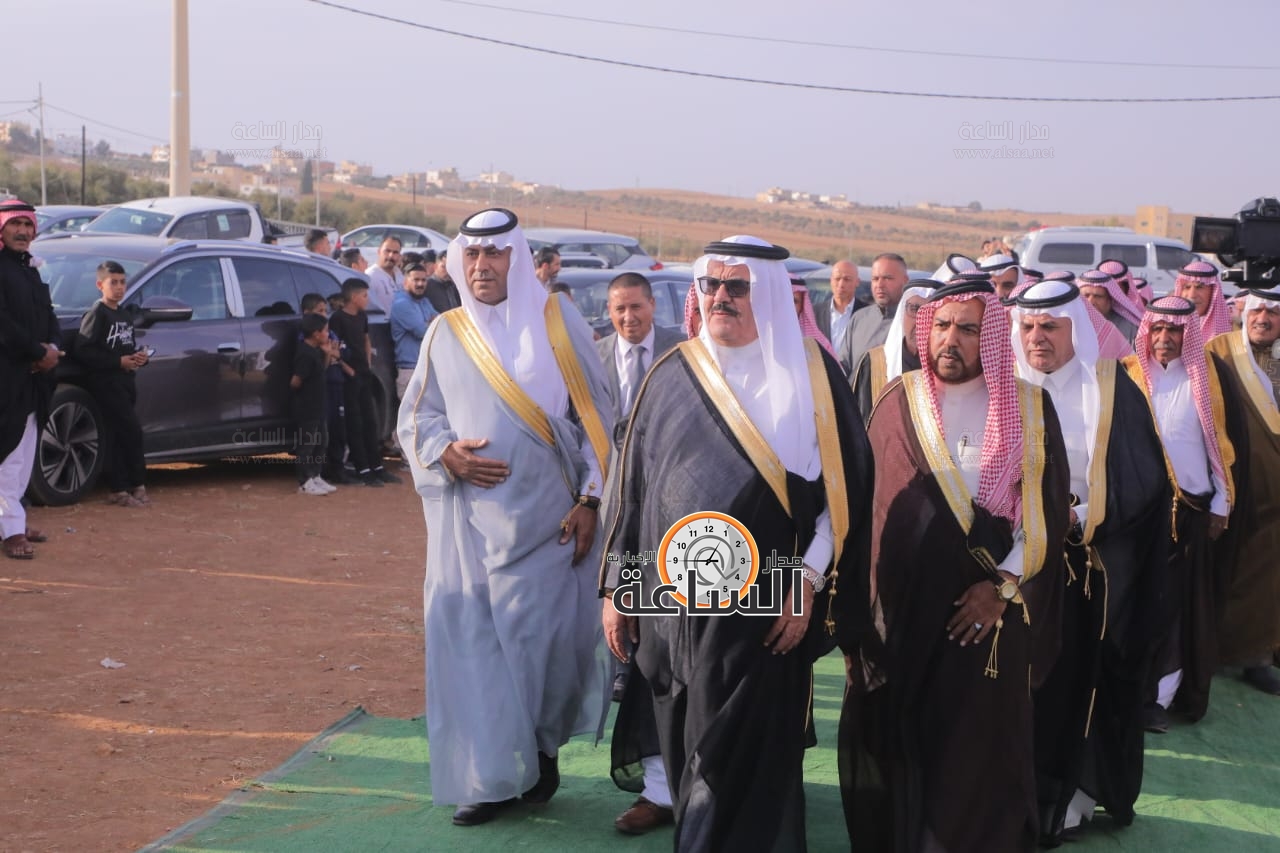 Madar Al-Saa Images 0.41859804062507333