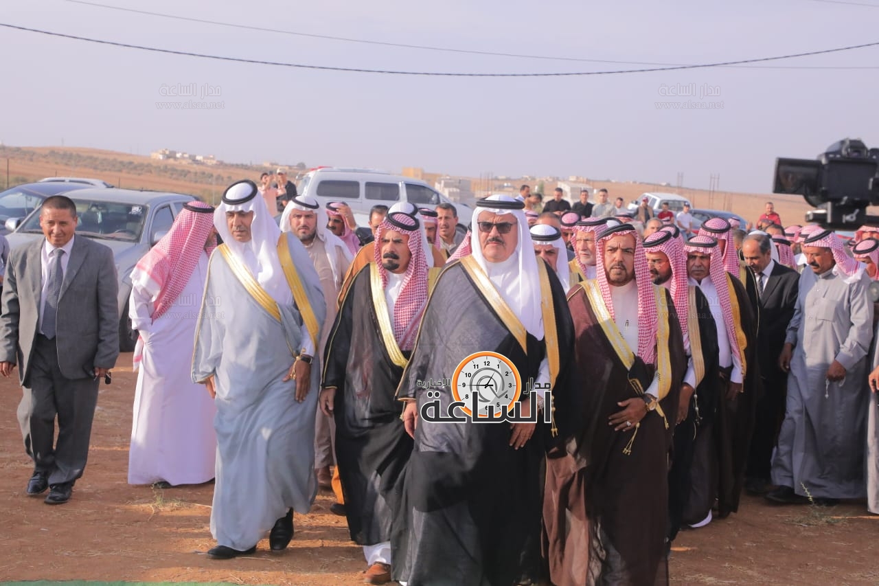 Madar Al-Saa Images 0.6378272097435147