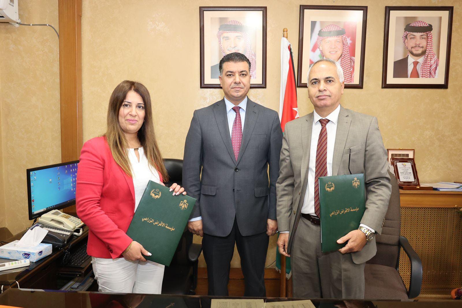 Madar Al-Saa Images 0.8758773087627112