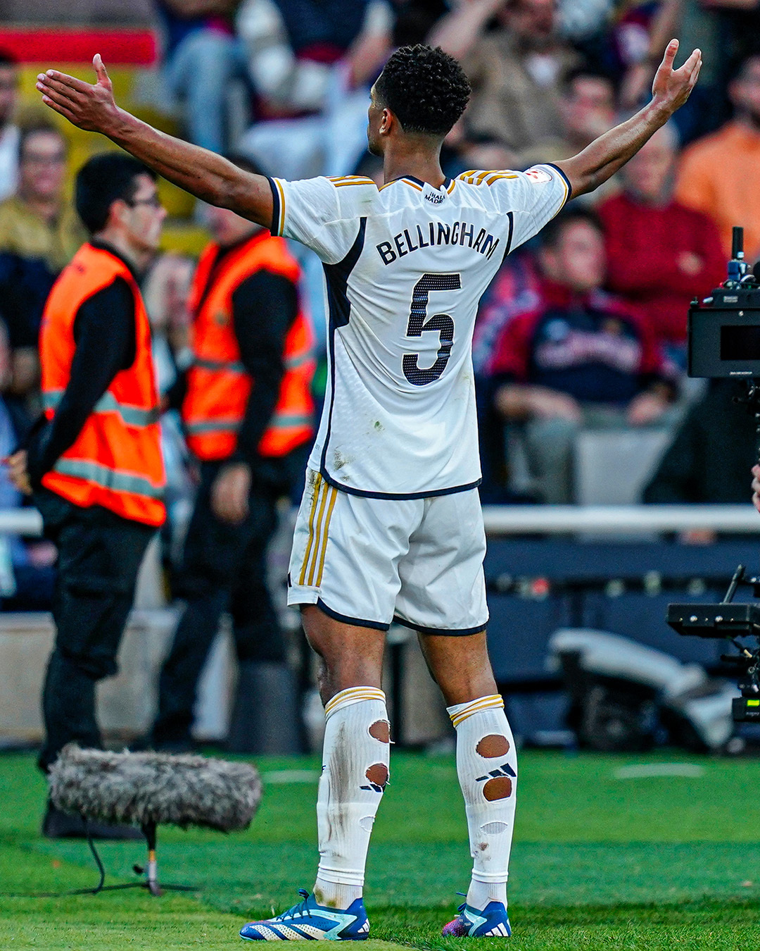 Madar Al-Saa Images 0.7458207111054689