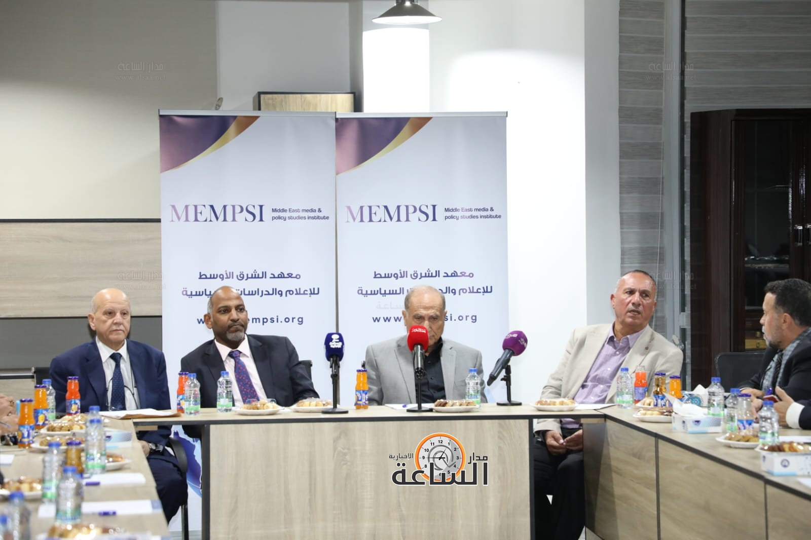 Madar Al-Saa Images 0.9830277503396385