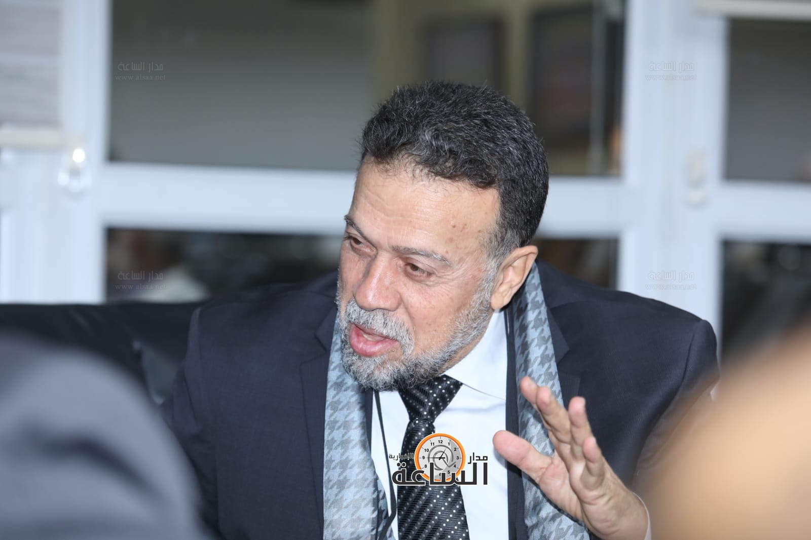 Madar Al-Saa Images 0.8570676329315023