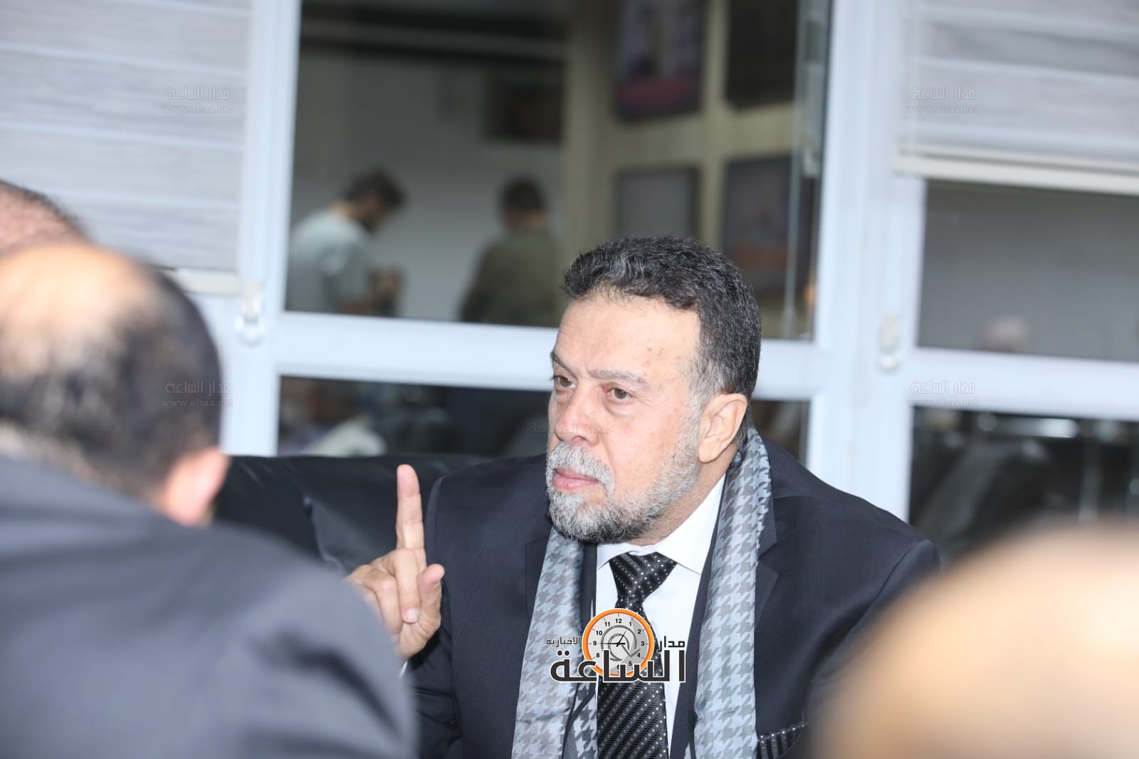 Madar Al-Saa Images 0.9718963606094821