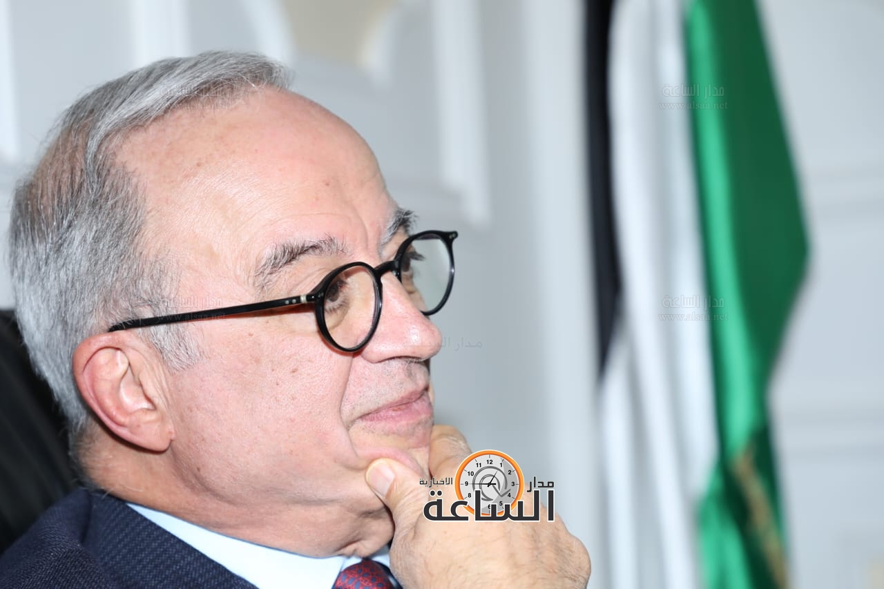 Madar Al-Saa Images 0.23642069637812724