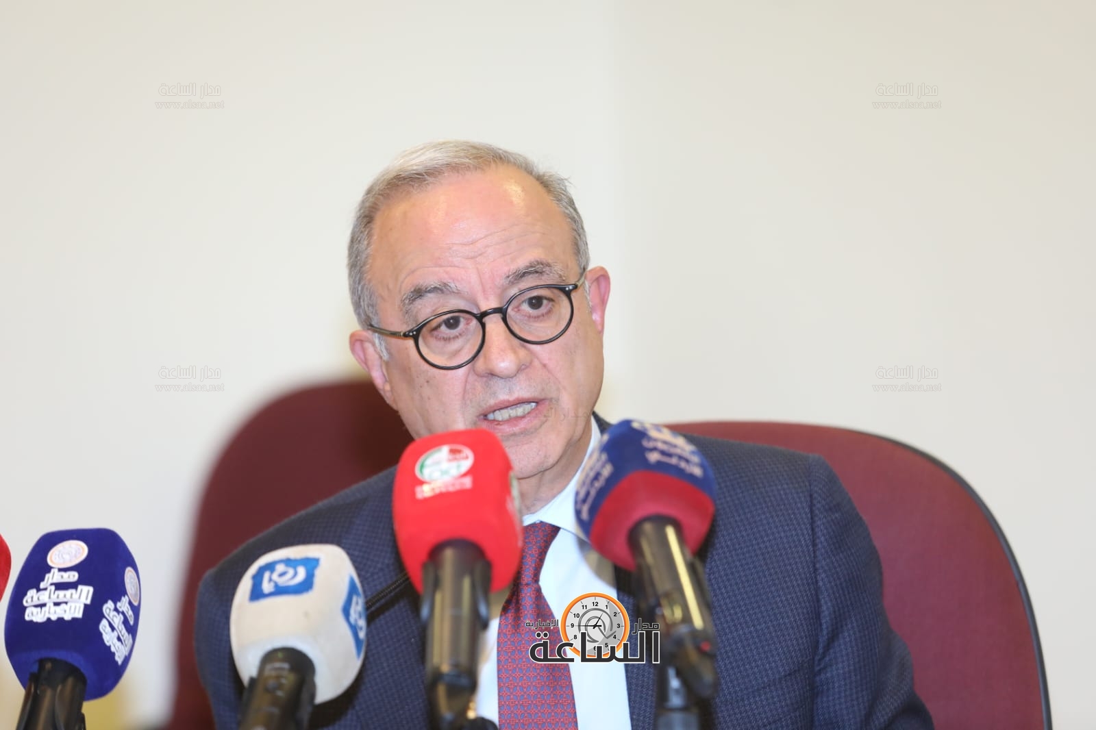 Madar Al-Saa Images 0.19318924246591584