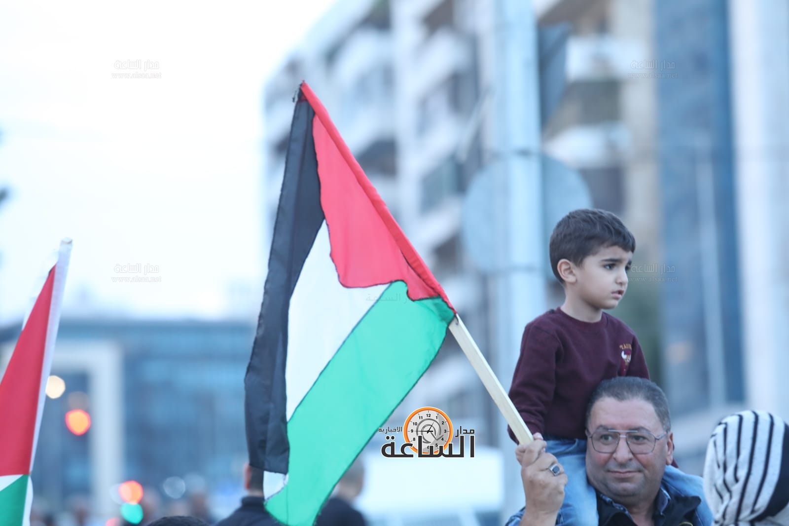 Madar Al-Saa Images 0.03561260785939413