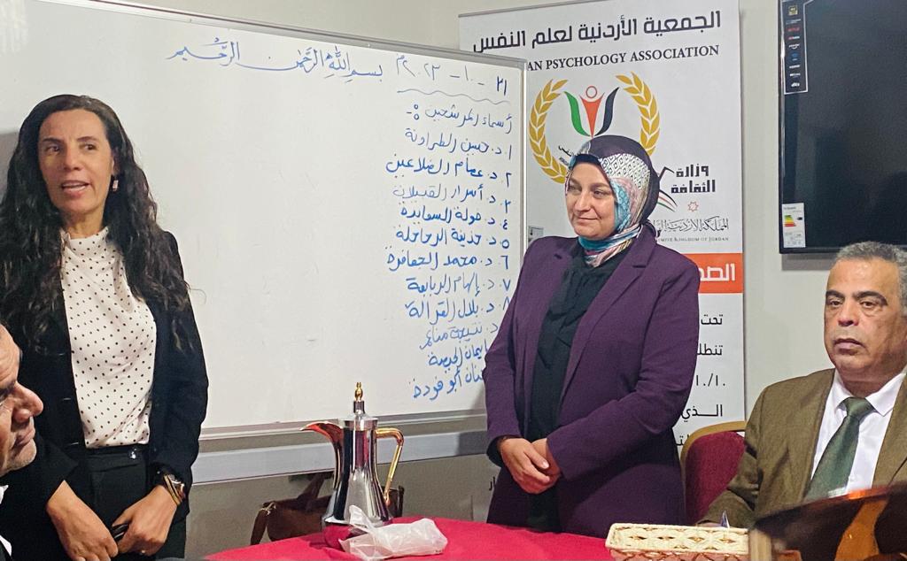 Madar Al-Saa Images 0.6087563891466652