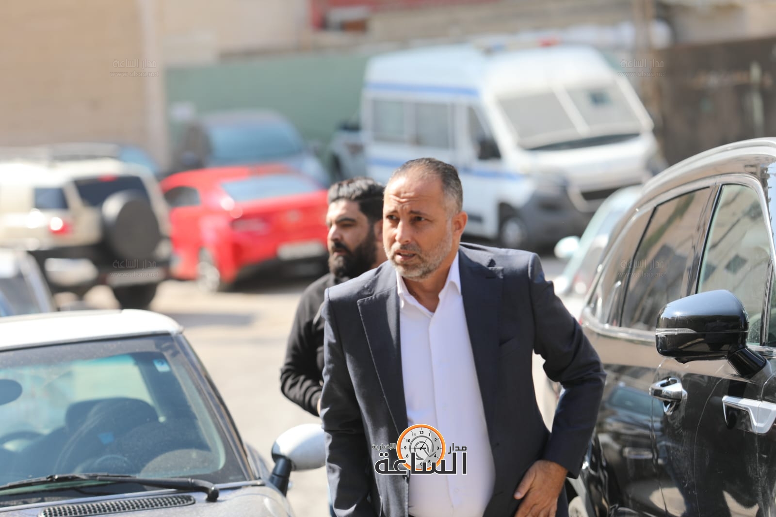 Madar Al-Saa Images 0.58827235360431