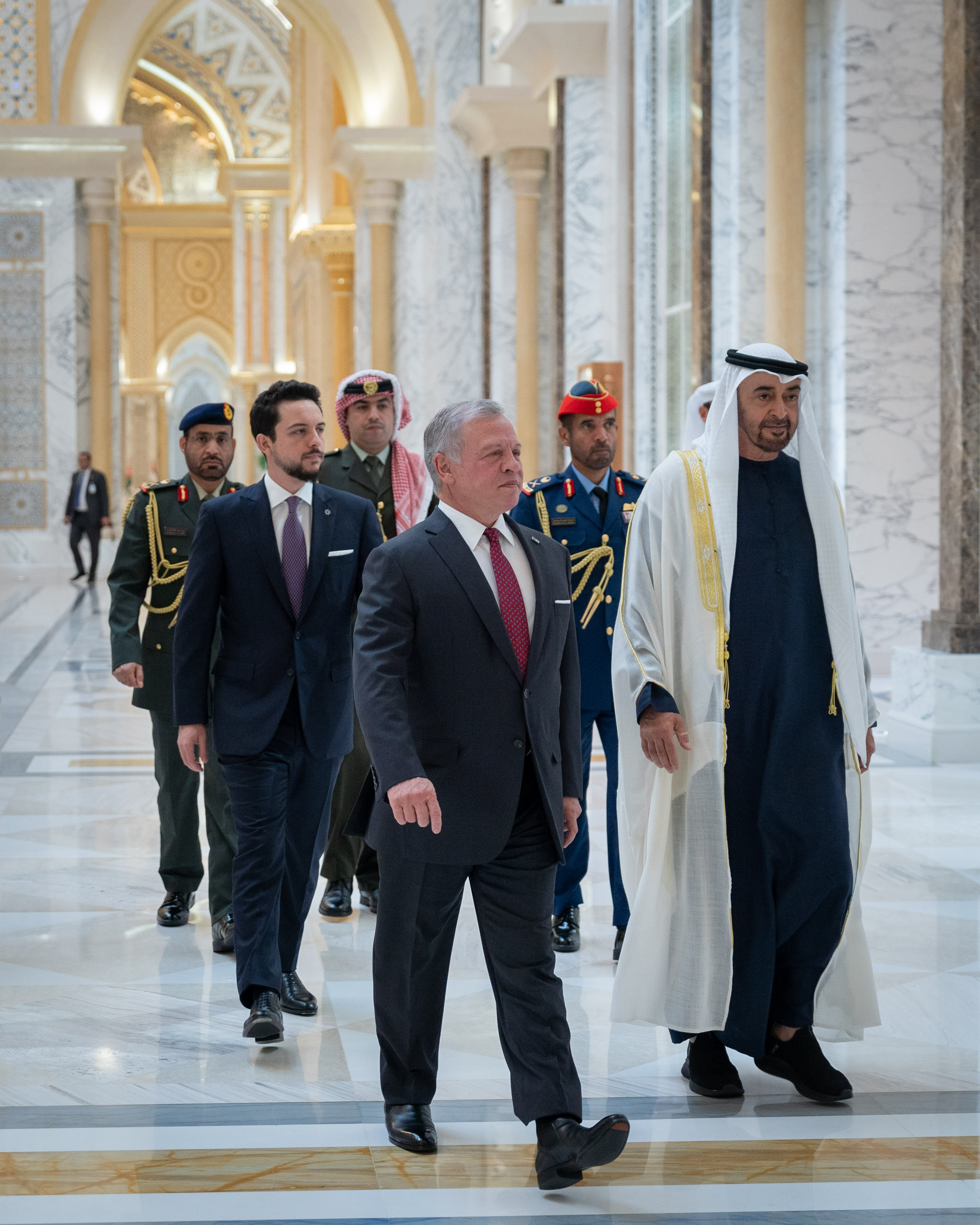 Madar Al-Saa Images 0.3416186667232035