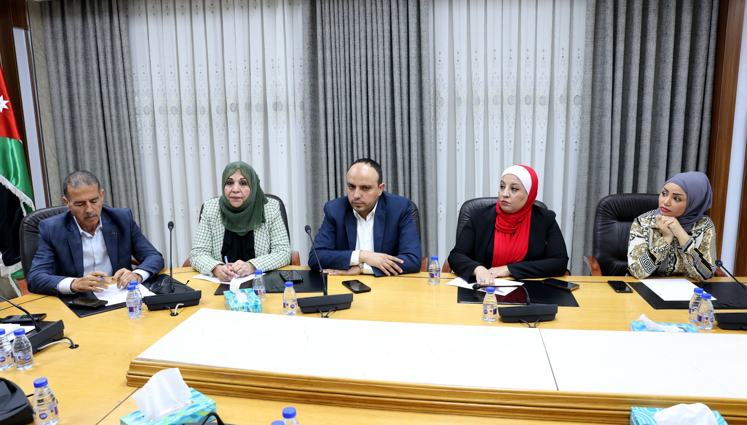 Madar Al-Saa Images 0.3081652468336096