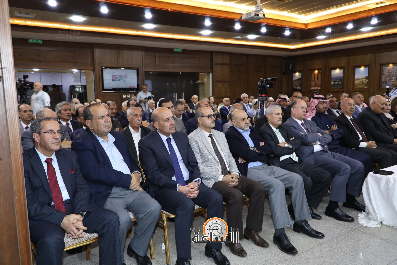 Madar Al-Saa Images 0.9081665199391715