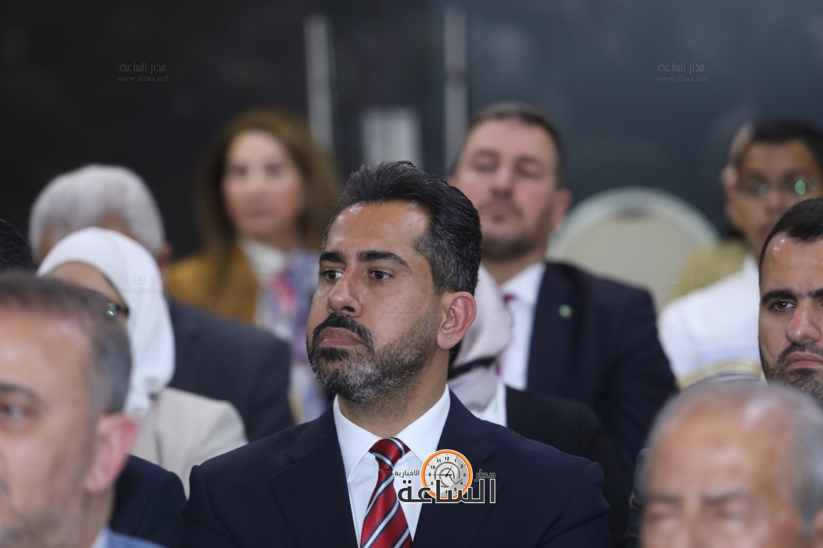 Madar Al-Saa Images 0.38141471573271346