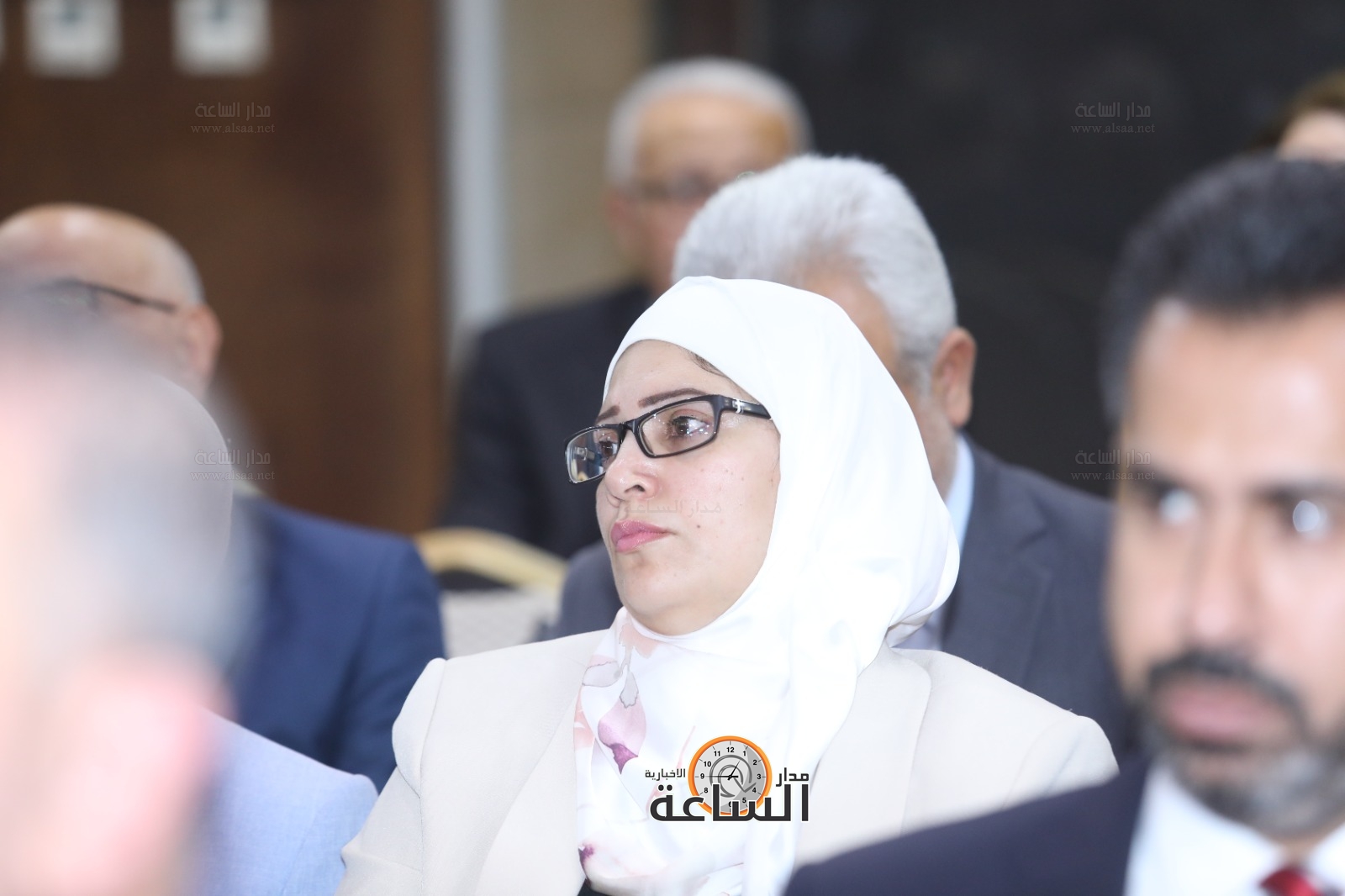 Madar Al-Saa Images 0.35693191259169565