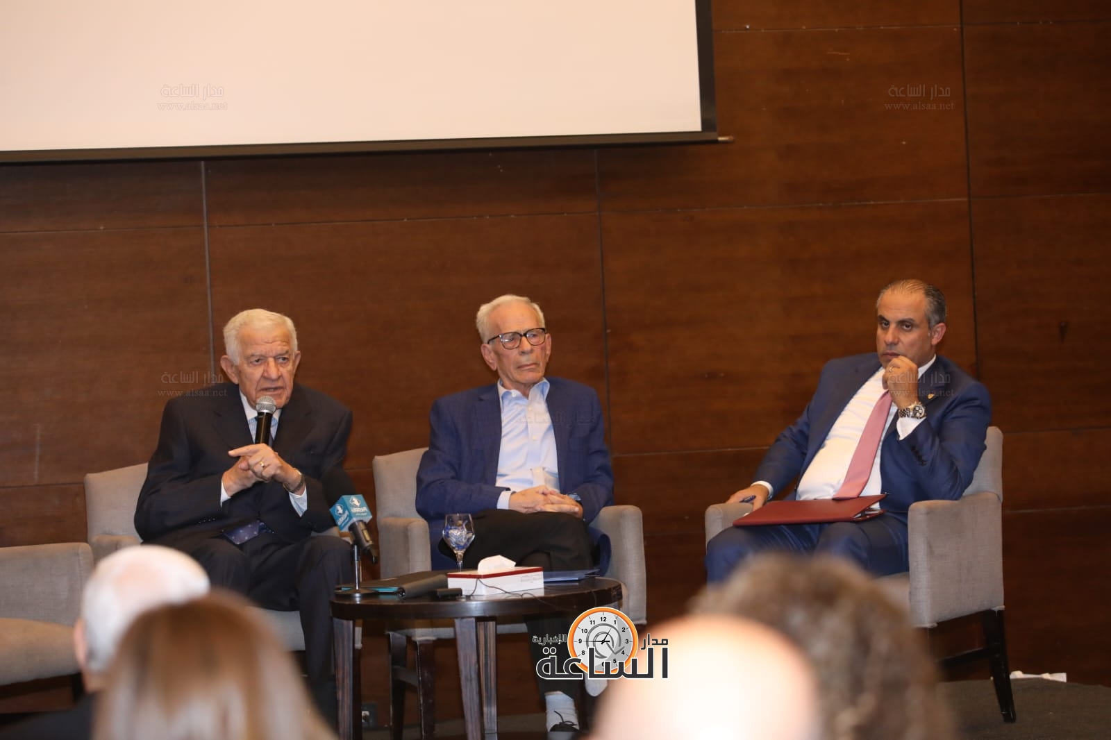 Madar Al-Saa Images 0.9893661584189815