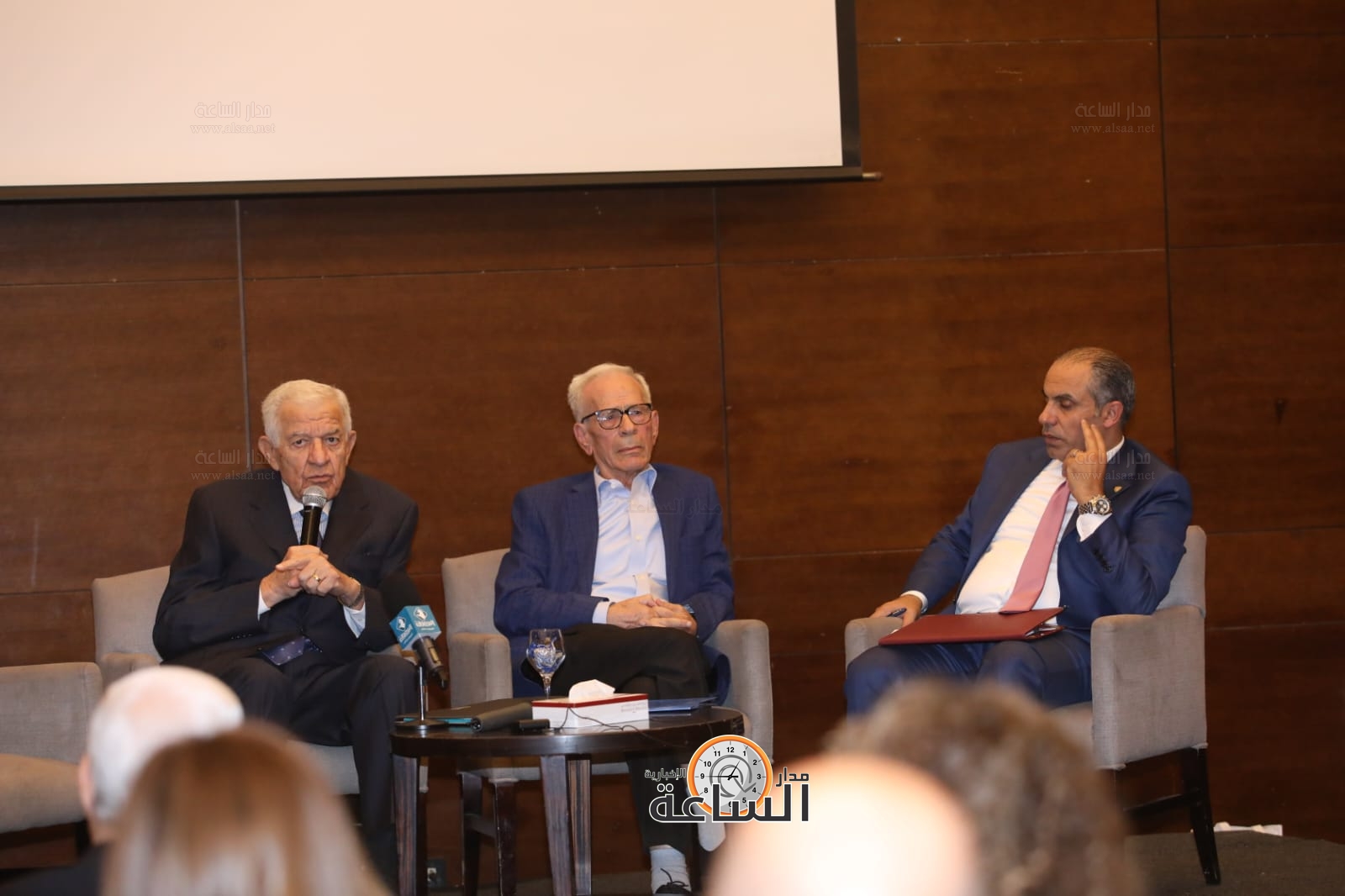 Madar Al-Saa Images 0.7796717342047836