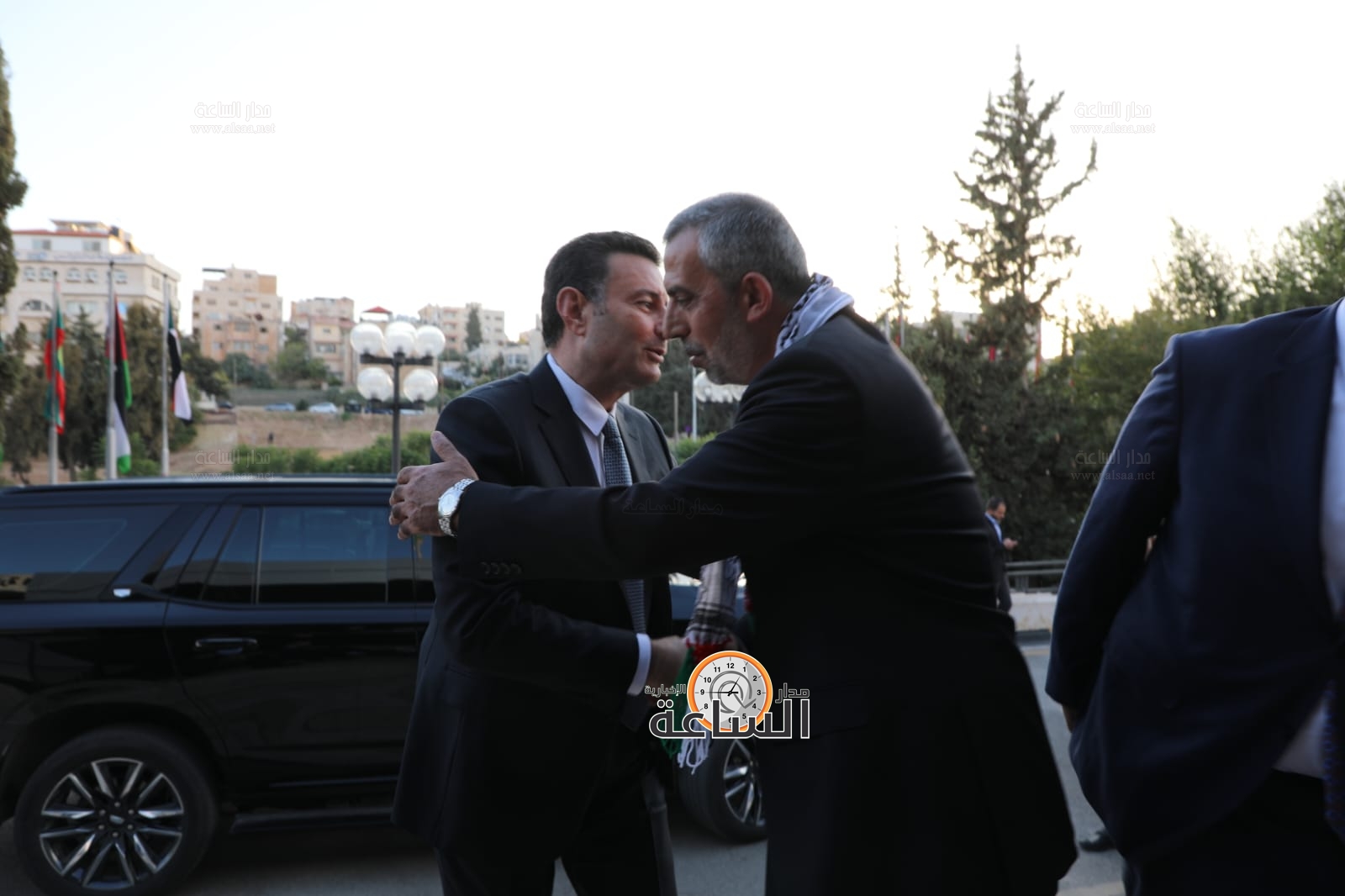 Madar Al-Saa Images 0.7332793917325608