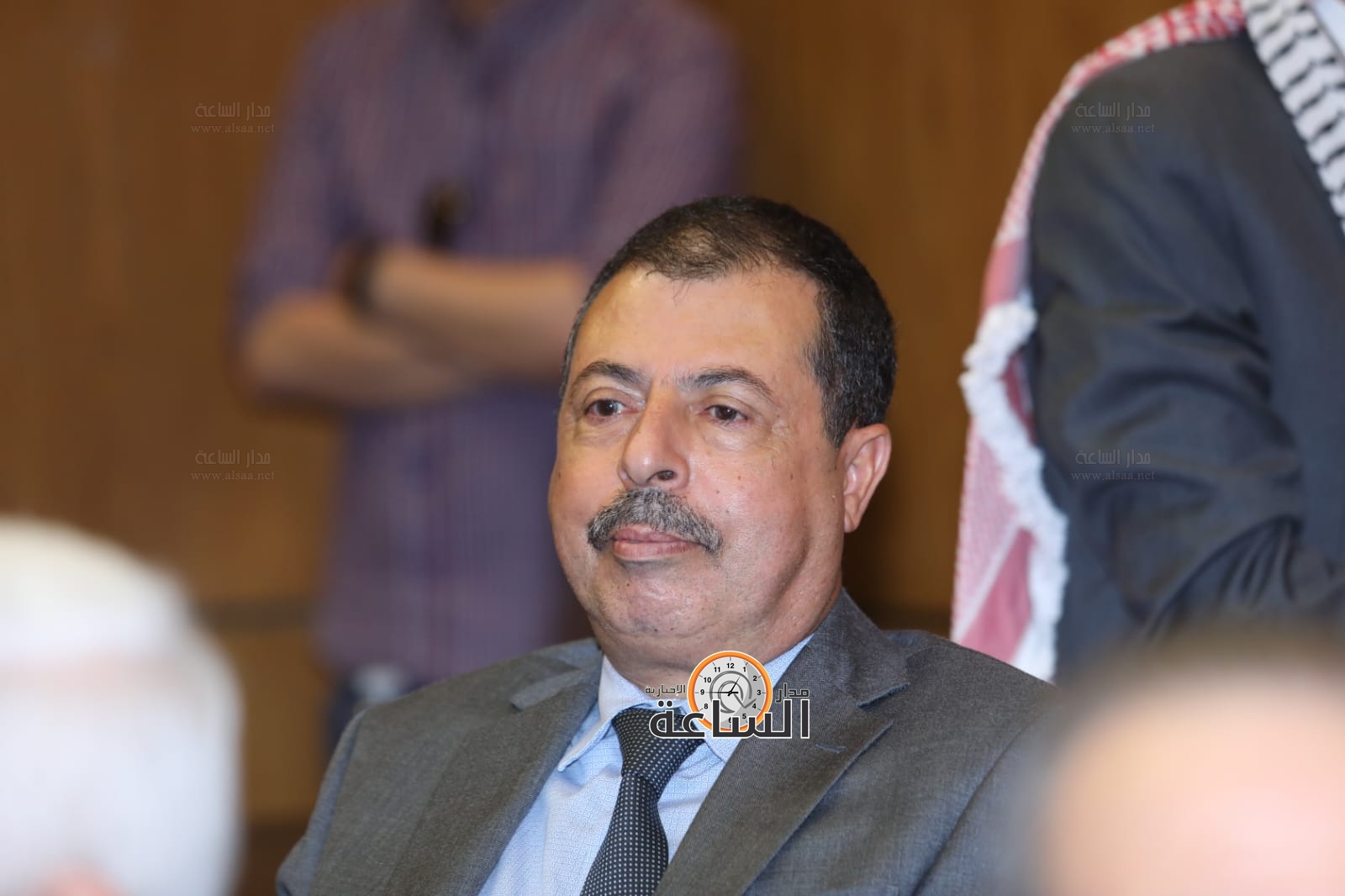 Madar Al-Saa Images 0.8429246325676432