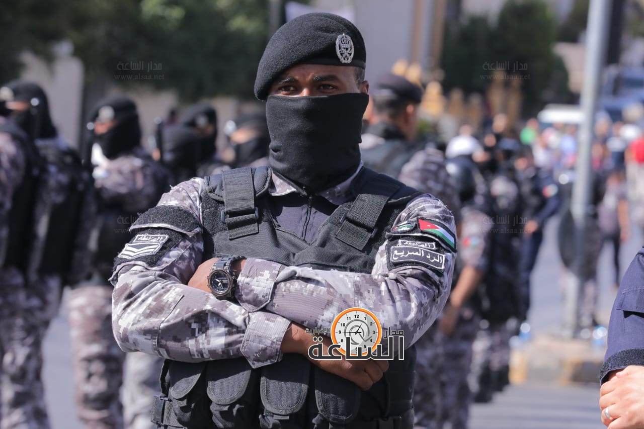 Madar Al-Saa Images 0.9000810065016611