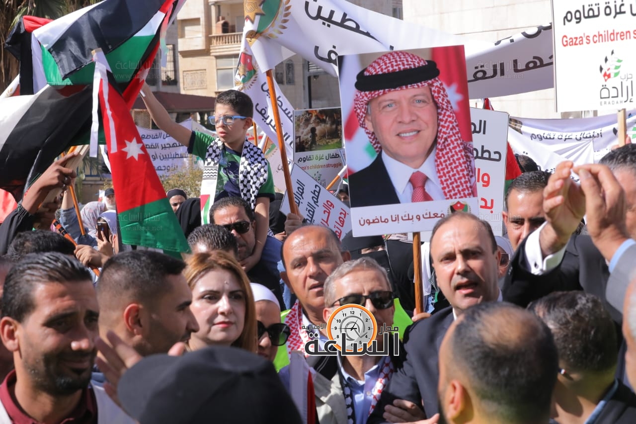 Madar Al-Saa Images 0.9813892345091213