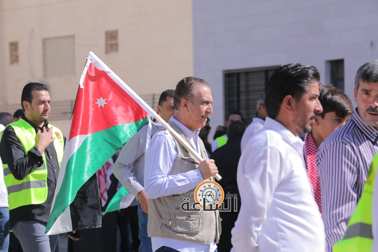 Madar Al-Saa Images 0.7823205290722925