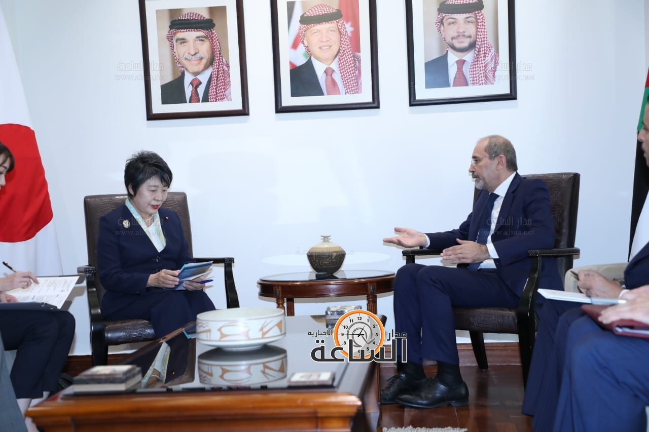 Madar Al-Saa Images 0.4495645770143588