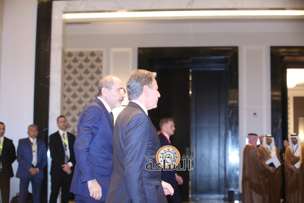 Madar Al-Saa Images 0.359008695923263