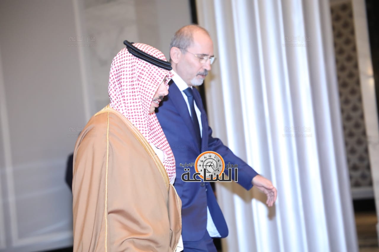 Madar Al-Saa Images 0.6995293066424328