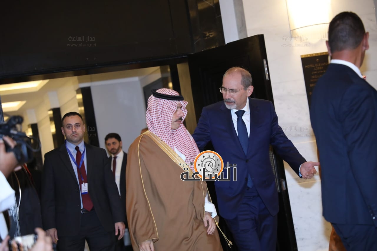 Madar Al-Saa Images 0.34956713777383164