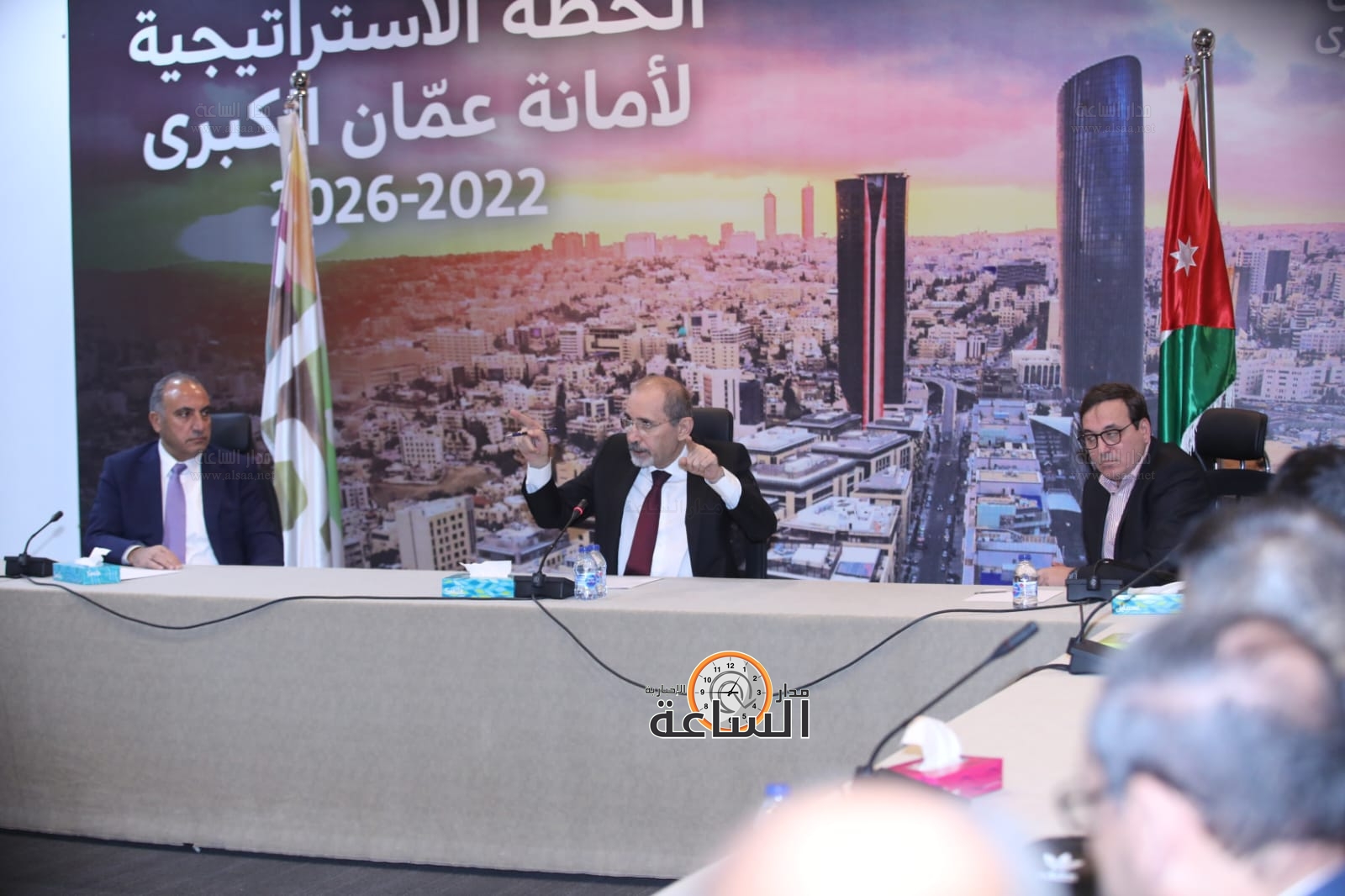 Madar Al-Saa Images 0.4608134642280257