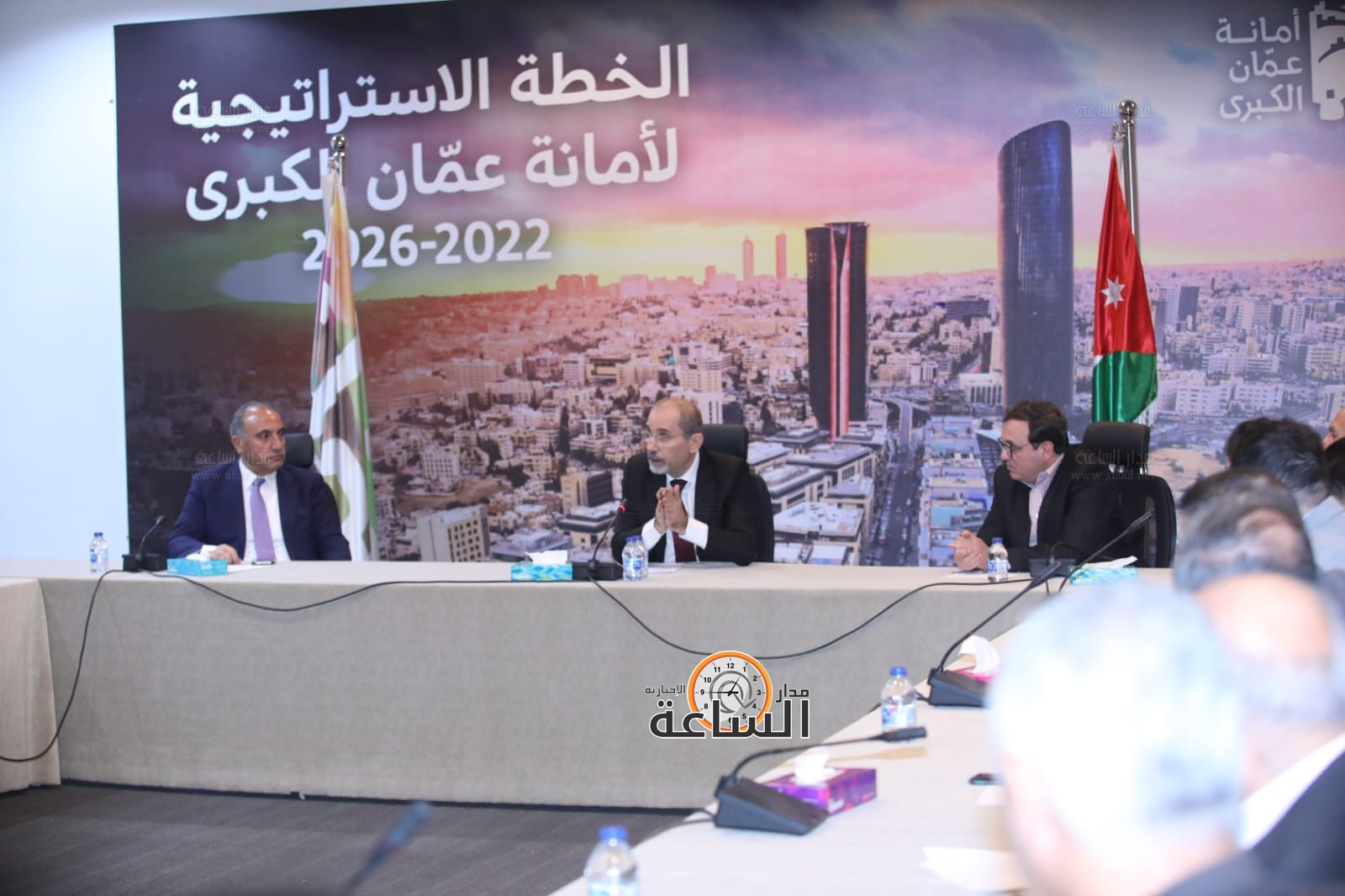 Madar Al-Saa Images 0.878948708129909