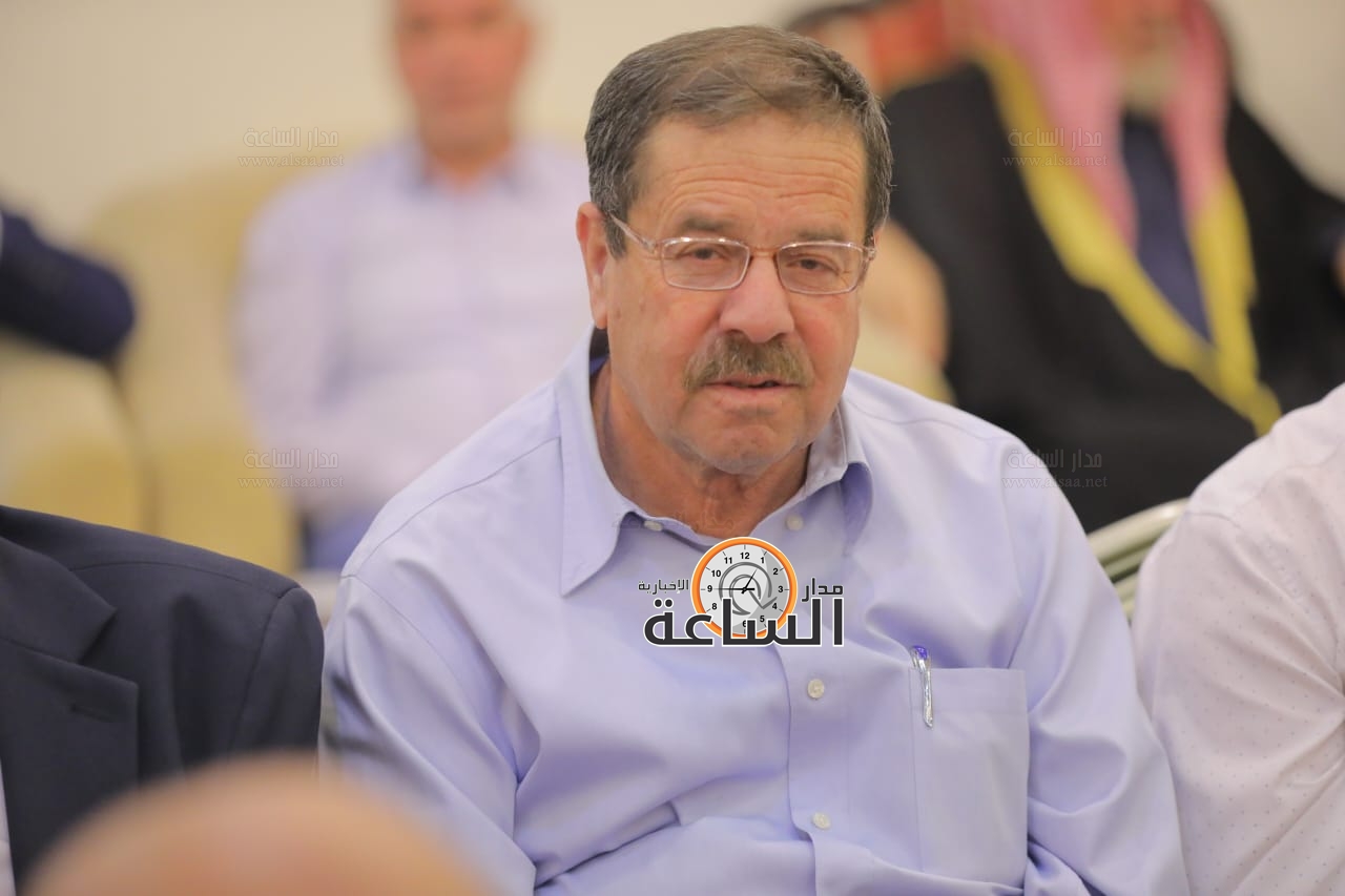 Madar Al-Saa Images 0.09342443372965192