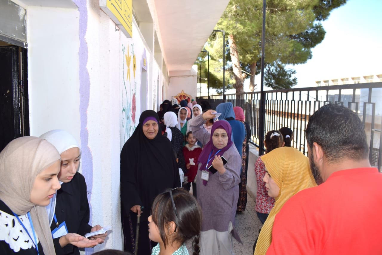 Madar Al-Saa Images 0.8679027117621483