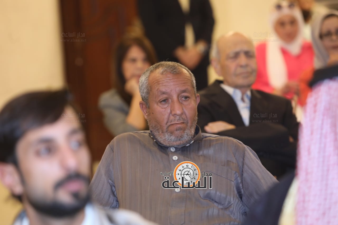 Madar Al-Saa Images 0.6493219042644094