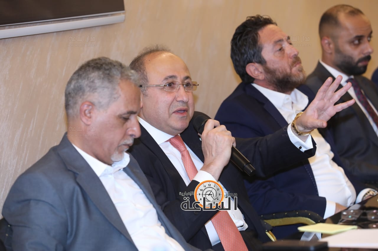 Madar Al-Saa Images 0.2782090072074248