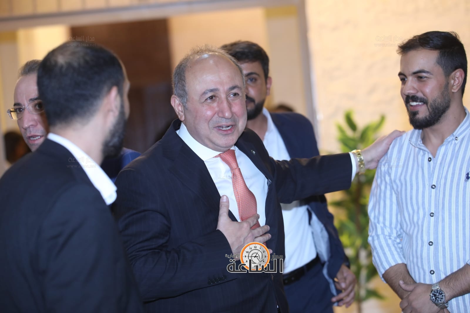 Madar Al-Saa Images 0.03245396877365736