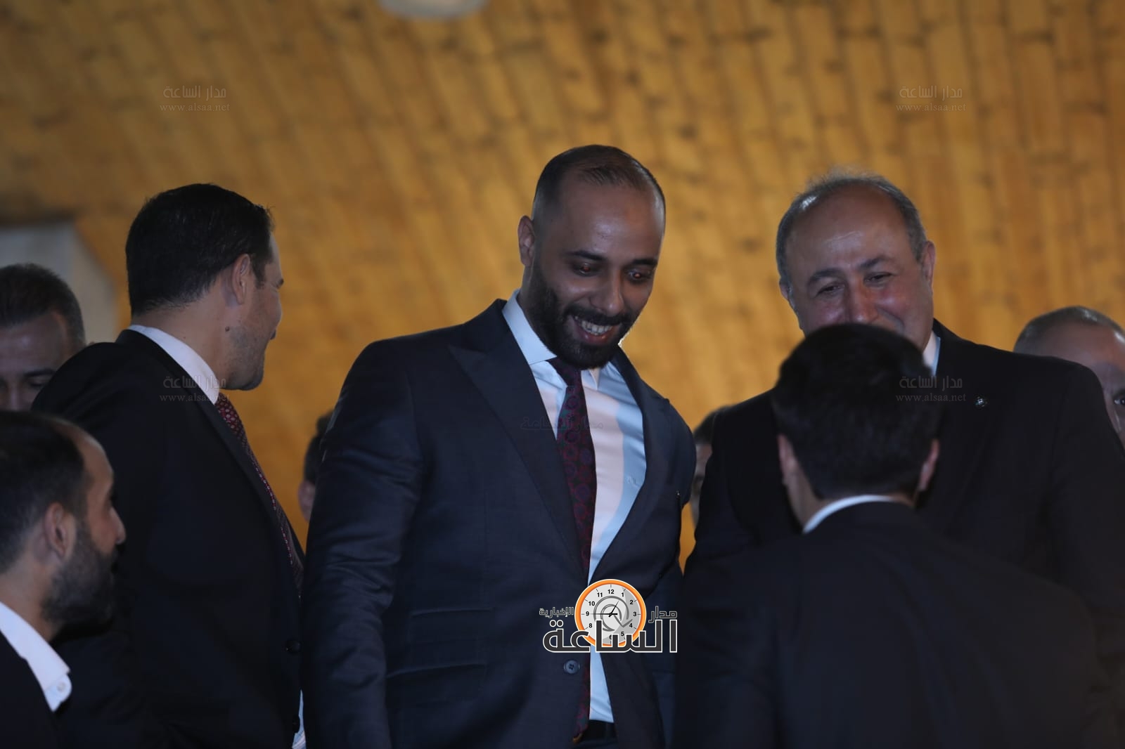 Madar Al-Saa Images 0.2721268761977982