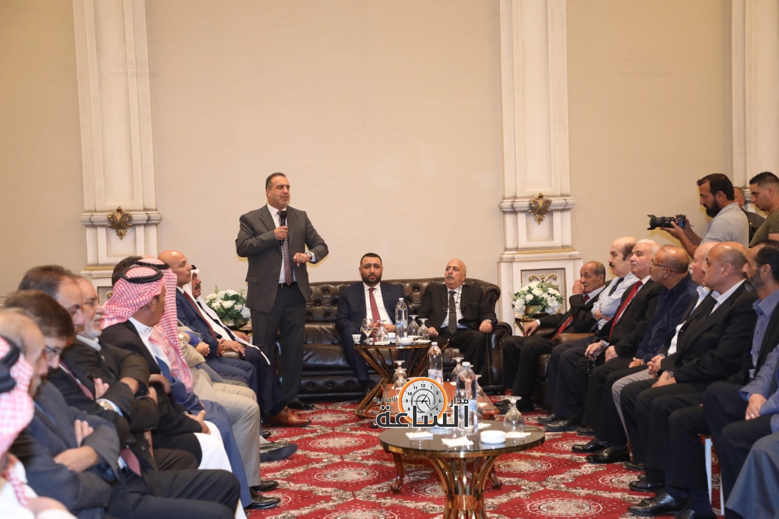 Madar Al-Saa Images 0.37667094612464136